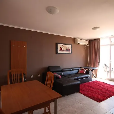 Apartament New Estate In Vega Village Sveti Vlas